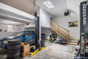 46 Oakleaf St, Bridgeport, CT 06606 - Photo 25