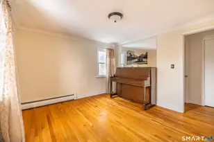 46 Oakleaf St, Bridgeport, CT 06606 - Photo 13