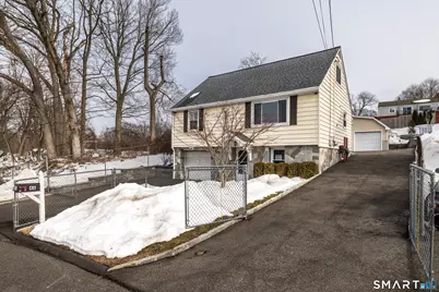 46 Oakleaf Street, Bridgeport, CT 06606 - Photo 33