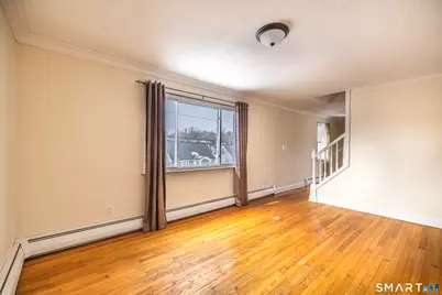 46 Oakleaf Street, Bridgeport, CT 06606 - Photo 5