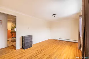 46 Oakleaf St, Bridgeport, CT 06606 - Photo 7