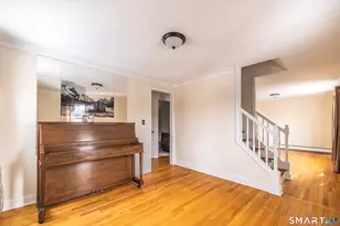 46 Oakleaf St, Bridgeport, CT 06606 - Photo 9