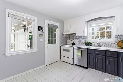 42 Sunset Road, Newington, CT 06111 - Photo 15