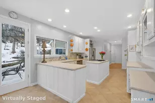 123A Peaceable St, Redding, CT 06896 - Photo 5