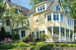 22 Ensign Rd, Norwalk, CT 06853 - Photo 1