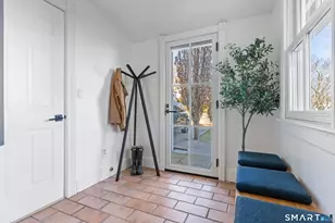 22 Ensign Rd, Norwalk, CT 06853 - Photo 27