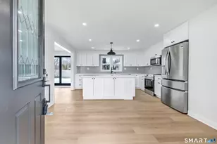 139 Wepawaug Dr, Milford, CT 06461 - Photo 3