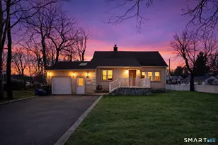 3125 Old Town Rd, Bridgeport, CT 06606 - Photo 1