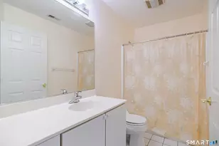 114 Silversmith Dr, Danbury, CT 06811 - Photo 21