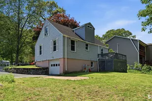 93 Flyers Dr, Norwich, CT 06360 - Photo 25