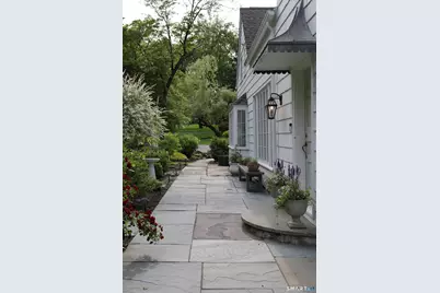 152 East Rocks Road, Norwalk, CT 06851 - Photo 5