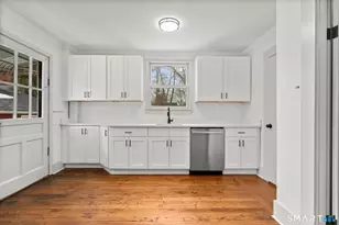 26 Water St, Guilford, CT 06437 - Photo 21