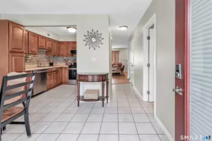 82 Country Walk, Shelton, CT 06484 - Photo 5