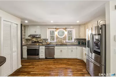 35 Hollow Brook Road, Windsor, CT 06095 - Photo 9