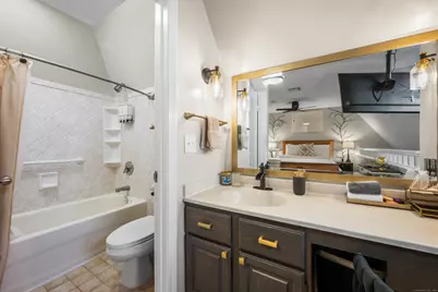 2122 Old Pond Lane #2122, Norwich, CT 06360 - Photo 15