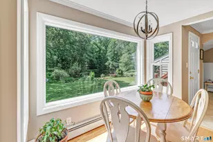 85 Teeter Rock Rd, Trumbull, CT 06611 - Photo 17