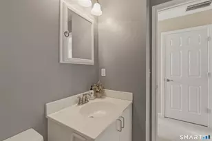 40 Oenoke Pl, Stamford, CT 06907 - Photo 13