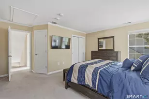 40 Oenoke Pl, Stamford, CT 06907 - Photo 11