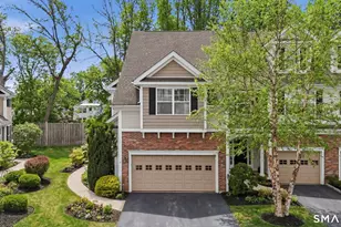 49 Park Pl Cir, West Hartford, CT 06110 - Photo 1