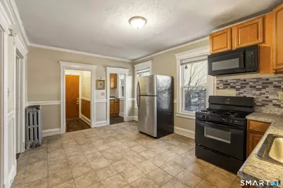 370 Maple Avenue, Hartford, CT 06114 - Photo 29