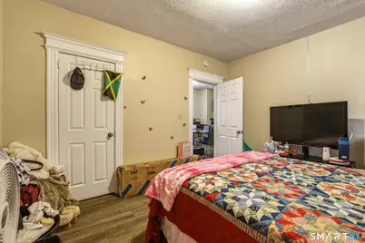 370 Maple Avenue, Hartford, CT 06114 - Photo 21