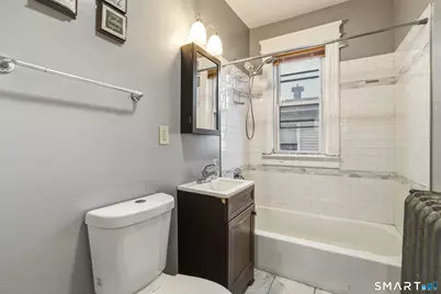 370 Maple Avenue, Hartford, CT 06114 - Photo 35