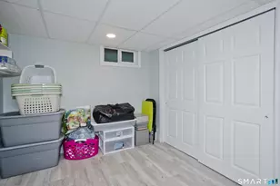 60 Barry Ln, Simsbury, CT 06070 - Photo 27