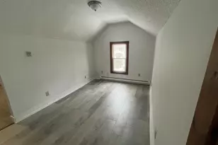 211 Park St, Bristol, CT 06010 - Photo 5