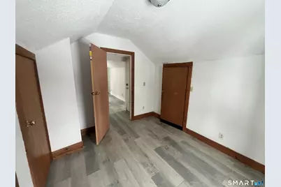 211 Park Street, Bristol, CT 06010 - Photo 9