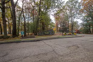 76 River Bend Rd, Stratford, CT 06614 - Photo 23