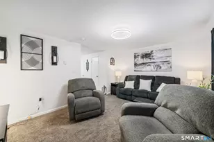 1081 New Haven Rd, Naugatuck, CT 06770 - Photo 11