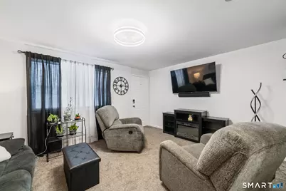 1081 New Haven Road #APT 6G, Naugatuck, CT 06770 - Photo 9