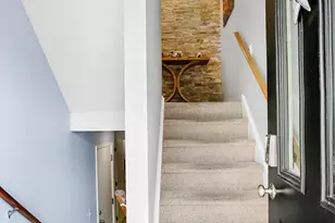 3 Ocean Reef Dr, Fairfield, CT 06824 - Photo 3