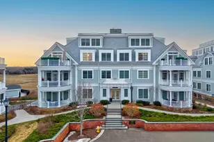 66 High St, Guilford, CT 06437 - Photo 1