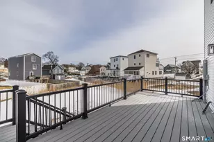 3 Chestnut St, Milford, CT 06460 - Photo 11