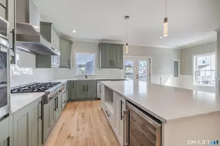 3 Chestnut St, Milford, CT 06460 - Photo 7