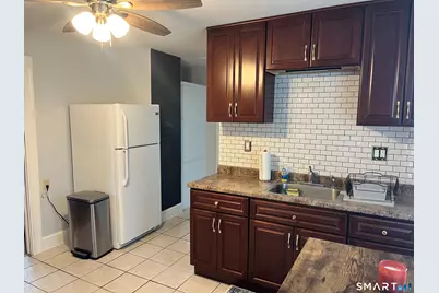 23 Konstin Place, New Britain, CT 06051 - Photo 3