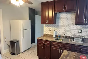 23 Konstin Pl, New Britain, CT 06051 - Photo 3