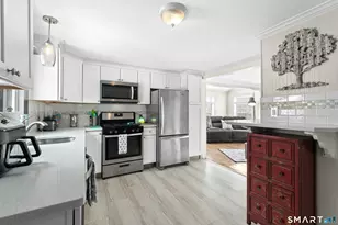 35 Cherokee Trail, Shelton, CT 06484 - Photo 11