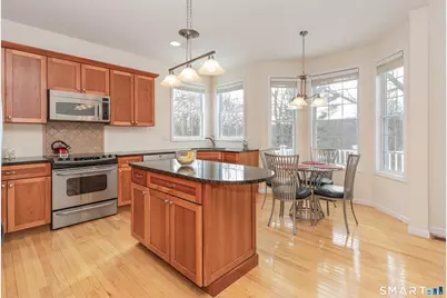 10 Gettysburg Road #10, Southbury, CT 06488 - Photo 3