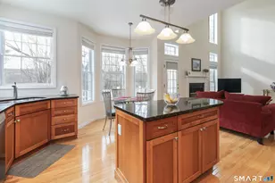 10 Gettysburg Rd, Southbury, CT 06488 - Photo 5