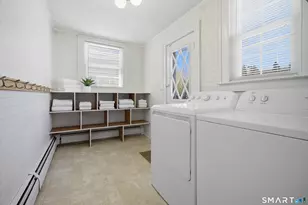 224 Homeland St, Fairfield, CT 06825 - Photo 13