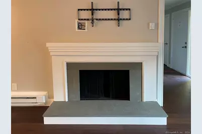 311 Heritage Village #B, Southbury, CT 06488 - Photo 3