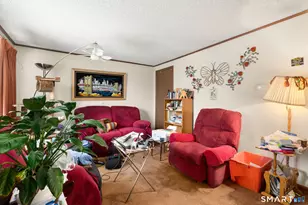 23 Farmstead Cir, Bloomfield, CT 06002 - Photo 9