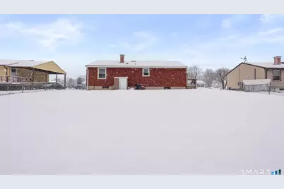 23 Farmstead Circle, Bloomfield, CT 06002 - Photo 21