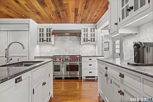 422 Scofieldtown Rd, Stamford, CT 06903 - Photo 5