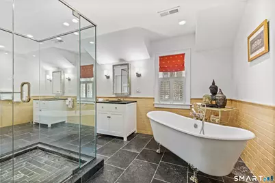 422 Scofieldtown Road, Stamford, CT 06903 - Photo 23