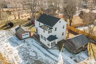 26 Water St, Guilford, CT 06437 - Photo 1