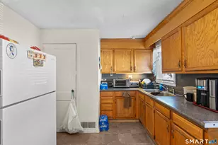 22 Tyler Cir, Manchester, CT 06040 - Photo 7