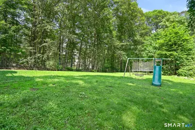 68 Old Dike Road, Trumbull, CT 06611 - Photo 37